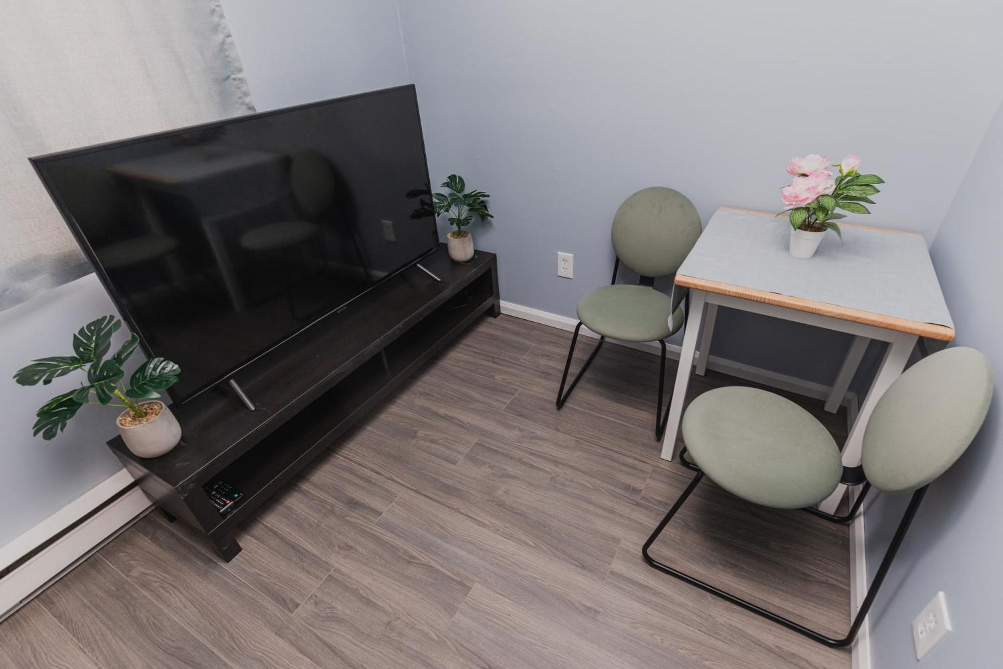 Avenir Centre Suite - Near Nbcc, Moncton Hospital, Airport Esterno foto